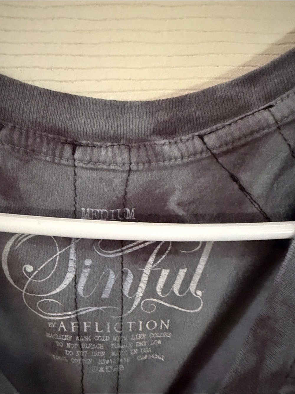 Affliction Women's Gray Tie-Dye V-Neck Long Sleeve Top with Pink Heart Graphic - Picture 5 of 8